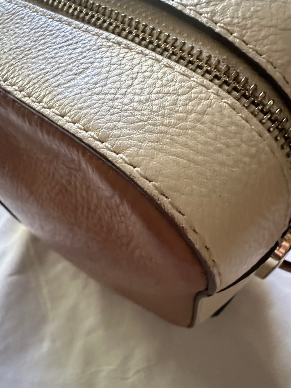 Cole Haan Benson Camera Bag- Light Brown Camel Cream and Red Leather - Picture 10 of 16